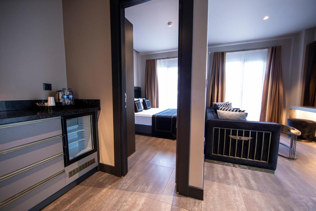Menalo Premium Airport 5* Istanboel