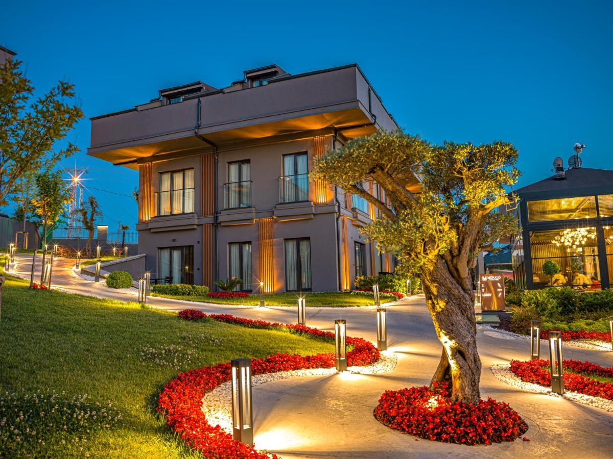 Menalo Premium Airport Otel 5*