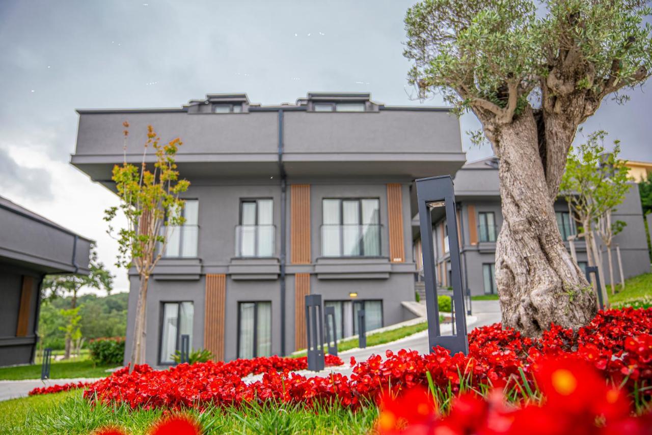 Menalo Premium Airport 5* İstanbul