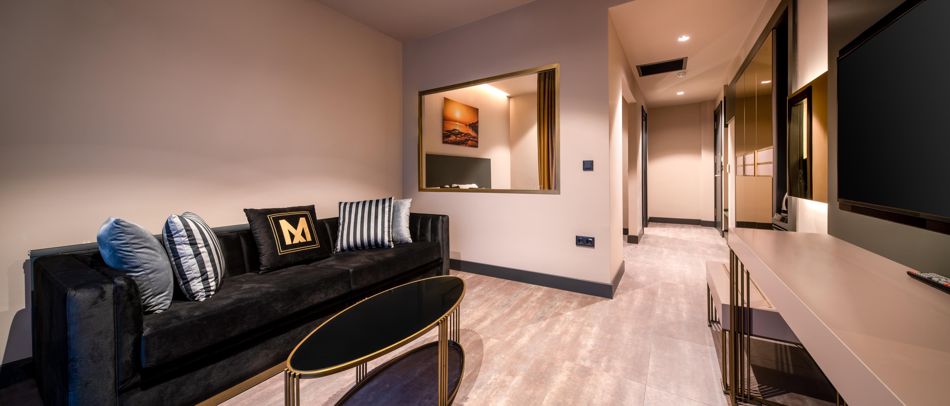 Otel Menalo Premium Airport